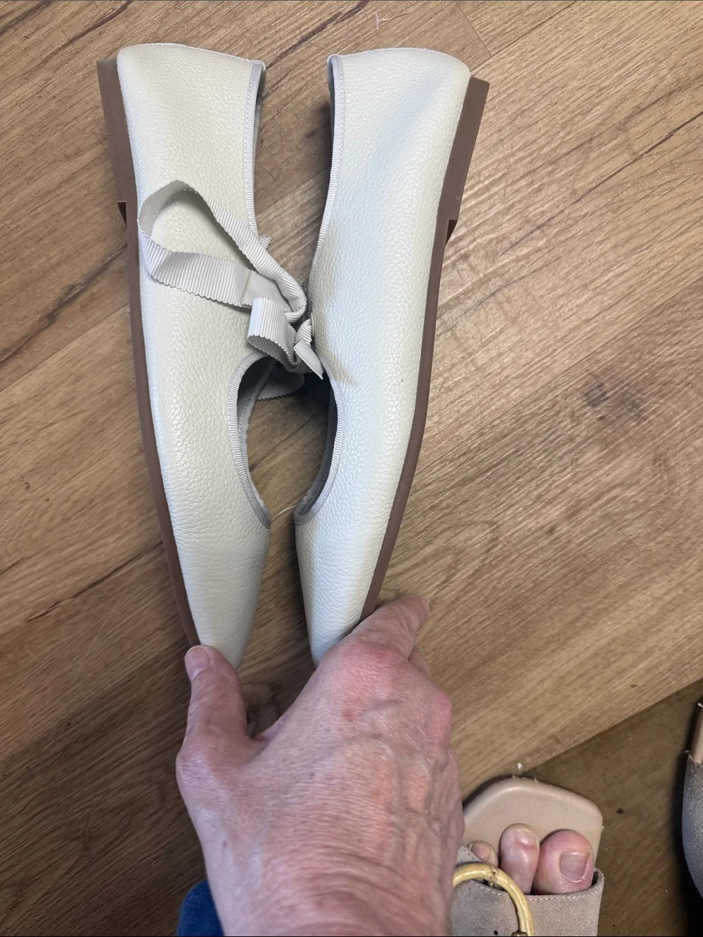 Intentionally Blank Leather flats Size 8 Like Brand New